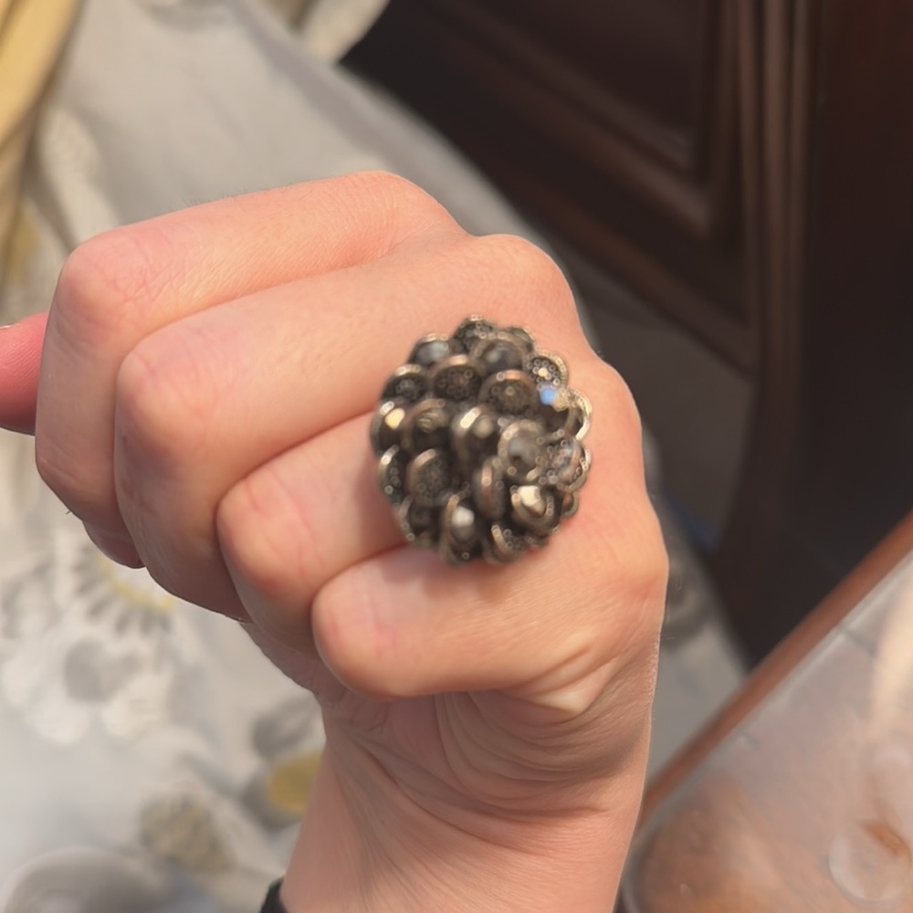 Large Black Crystal Flower Ring - image 6